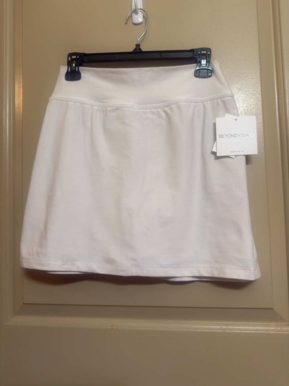 Beyond Yoga White Skirt